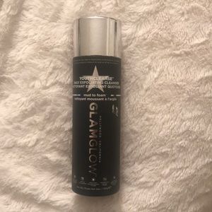 Glamglow youthcleanse daily exfoliating cleanser